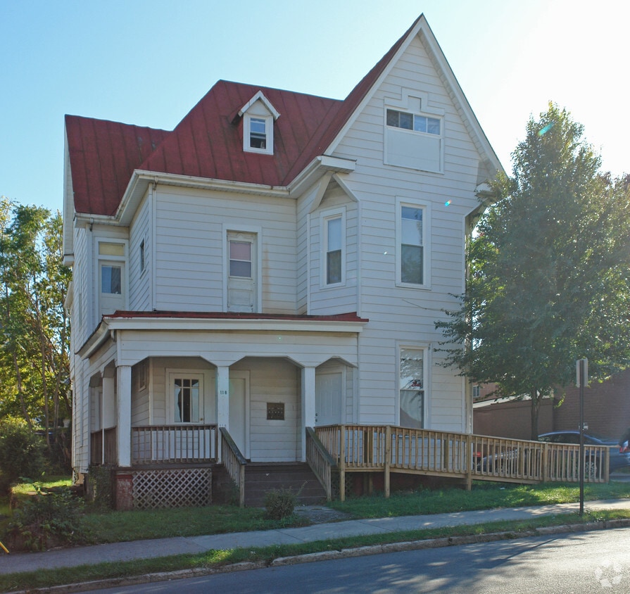 Building Photo - 118 Elm St SW