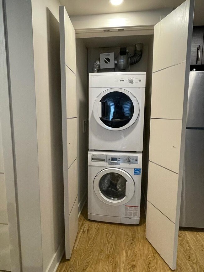 1300 AlexisNihon Boul Unit 404, SaintLaurent, QC H4R 2K8 Apartments