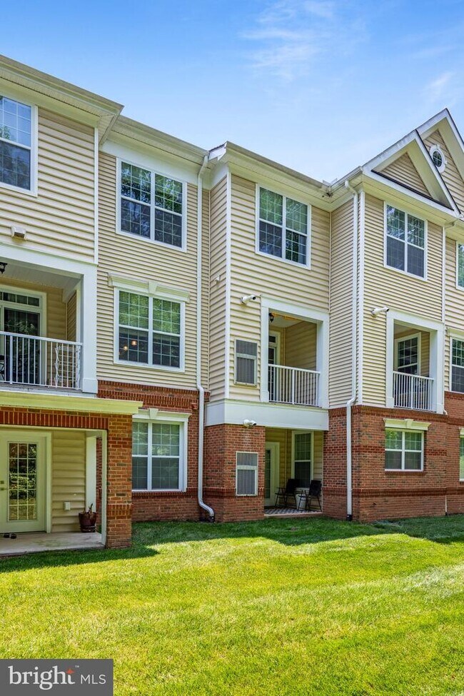 23225 Milltown Knoll Square, Ashburn, VA 20148 Townhome Rentals in