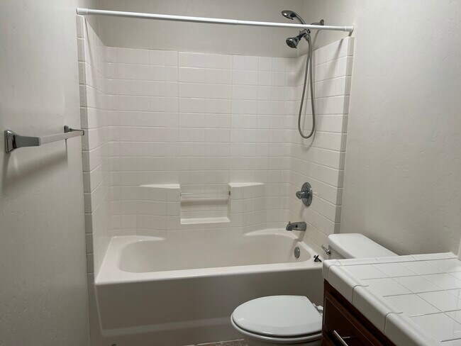 Foto del edificio - 1394 W Bella Oaks Way