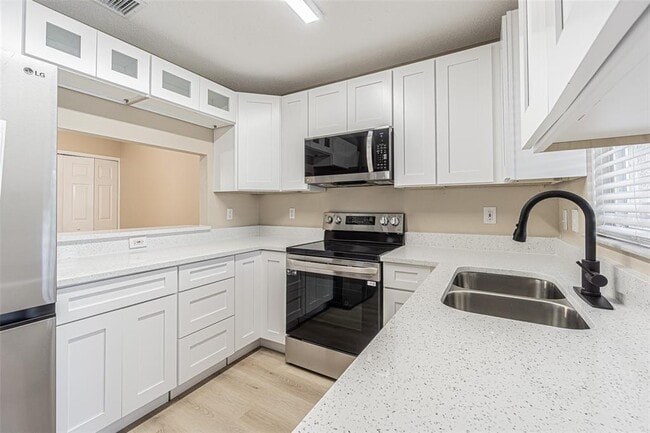 Foto del edificio - 1309 Twilridge Pl