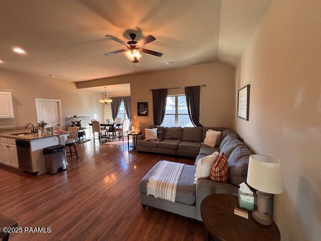 Foto del edificio - 32440 Freshwater Ave