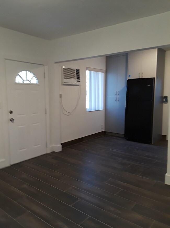 Building Photo - 540 NW 58th St
