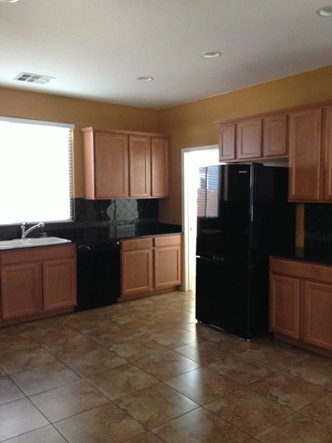 Foto del edificio - 21060 W Elm Way Ct
