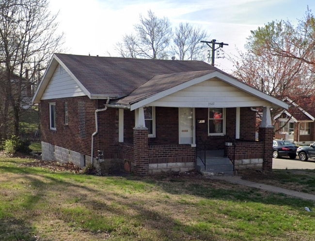 Building Photo - 3500 Colonial Ave