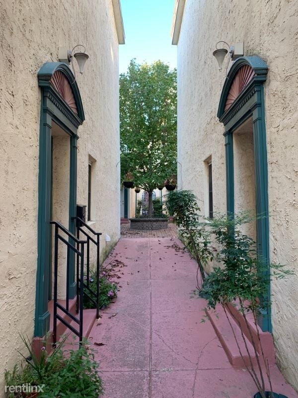 Primary Photo - 1227 Shackamaxon St