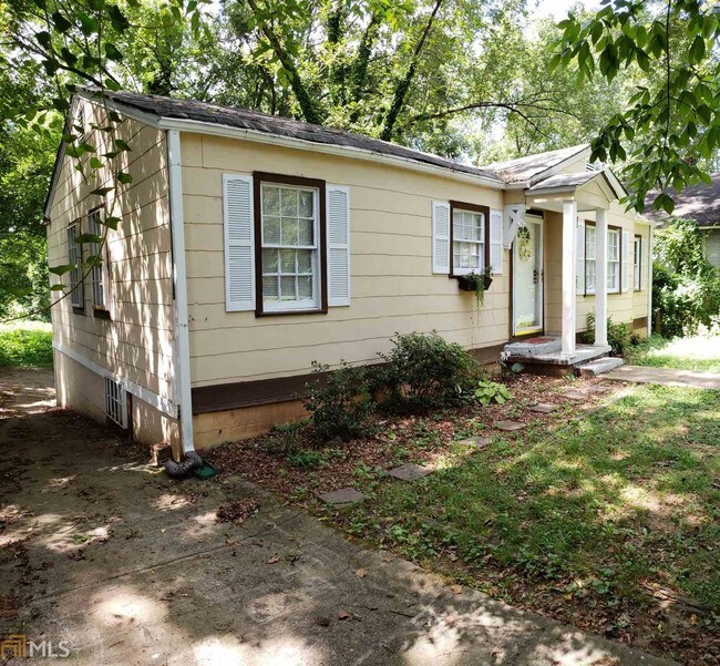 Building Photo - 1250 Oakland Terrace SW