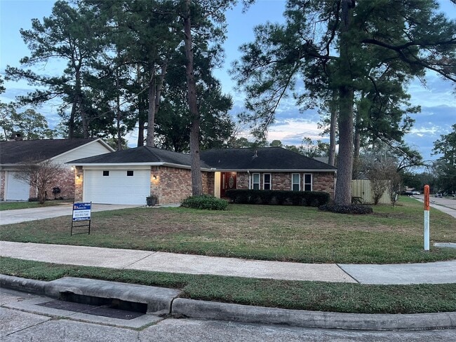 Foto del edificio - 9723 Halkirk St