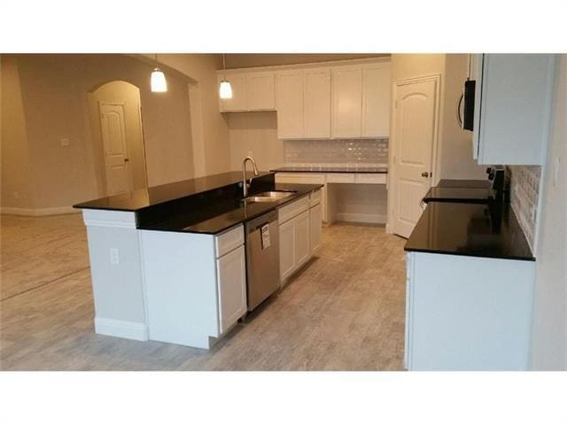 Building Photo - 1400 Swan Ridge Dr