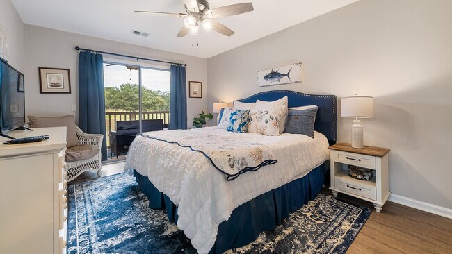 Building Photo - 598 Blue Stem Dr