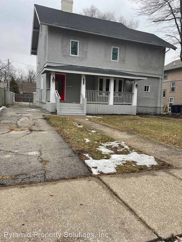 Primary Photo - 4 br, 1.5 bath House - 1011 39th St