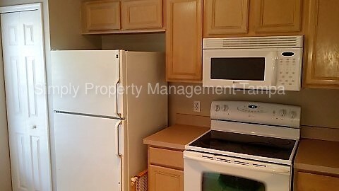 Building Photo - 5530 Carrollwood Key Dr