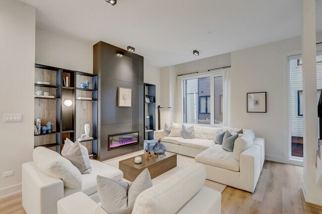 Foto del edificio - 4210 W Belmont Ave