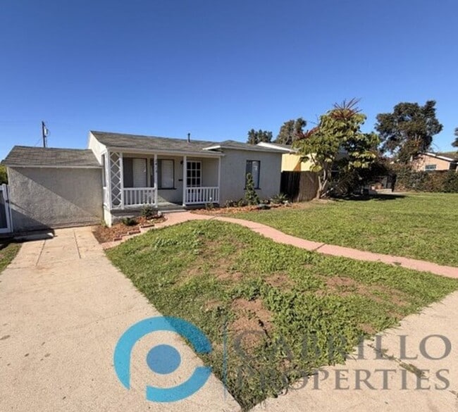 Building Photo - 2412 Chicago St