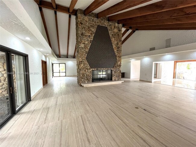 Building Photo - 16200 Saddle Club Rd