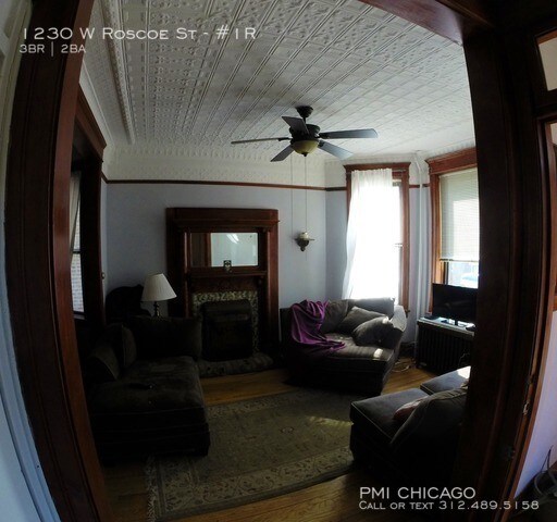 Foto del edificio - 1230 W Roscoe St