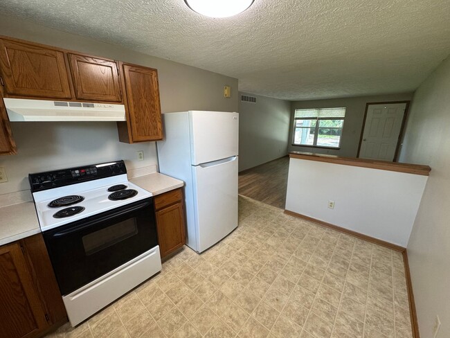 Foto del edificio - 639 W Highland Ave