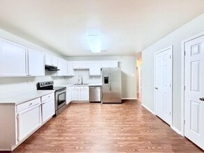 Building Photo - 4344 Forest Point Dr