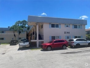Building Photo - 2244 Madison St