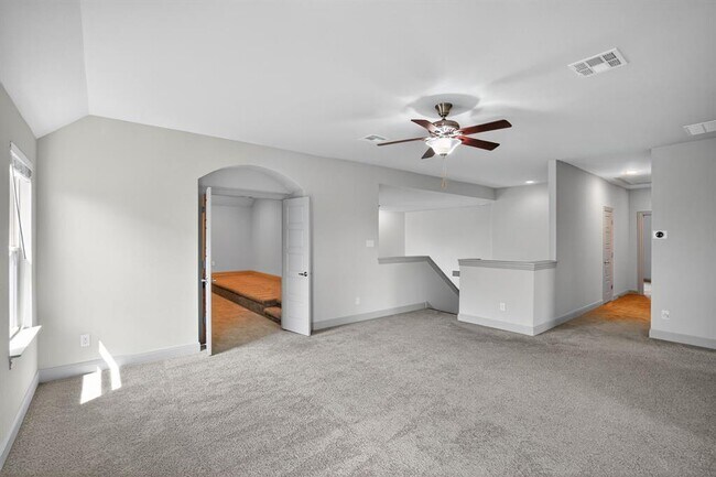 Foto del edificio - 21404 Hines Ln