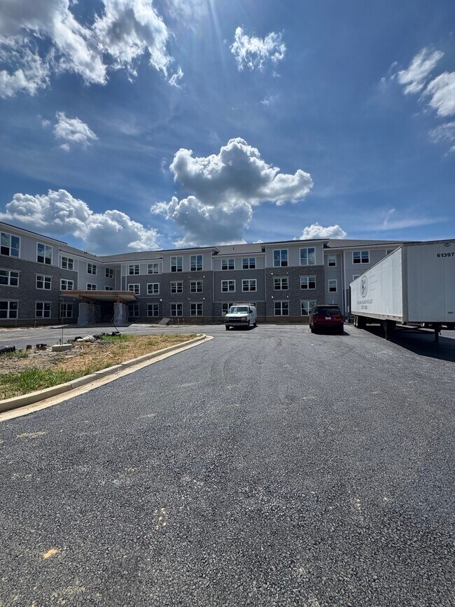 Foto del edificio - Bee Creek Crossing