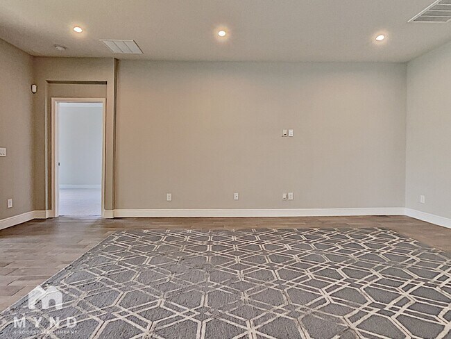Foto del edificio - 11306 Emerald Shore Dr
