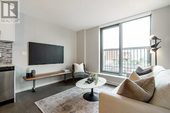 Photo du bâtiment - 66-1066 W Cordova St