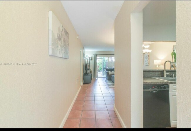 Building Photo - 11225 SW 88th St