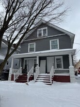 Building Photo - 10415-10415 Bernard Ave