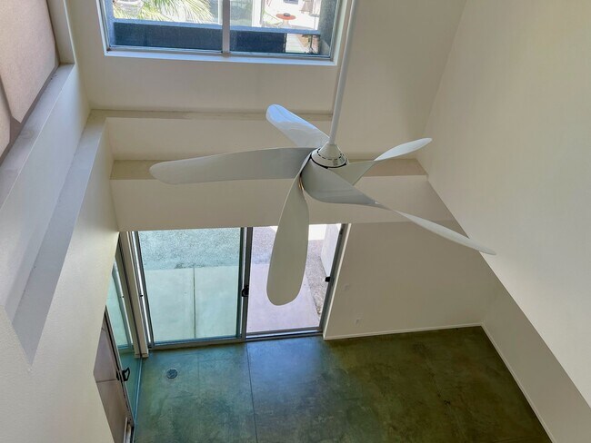 Foto del edificio - 262 Breeze Loop