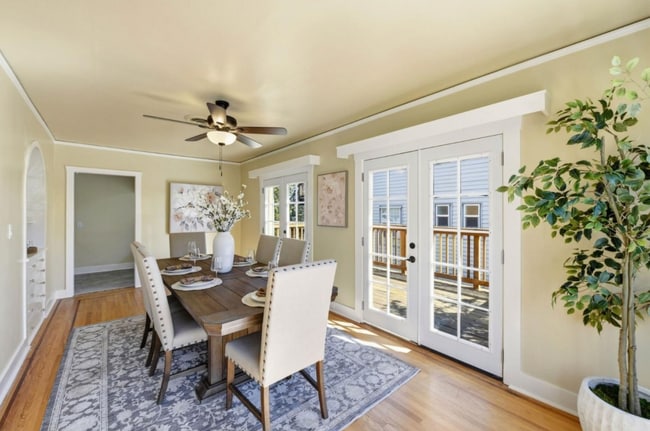 Dining Room - 181 College Way