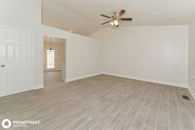 Foto del edificio - 5931 Warrenpark Ln