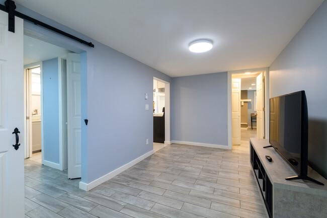 Foto del edificio - 7302 29th Ave SW