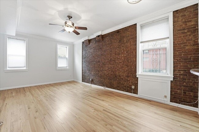 Building Photo - 941 Garden St