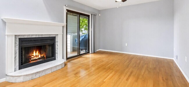 Foto del edificio - 804 Spinnaker Ct