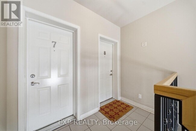 Building Photo - 369 Paseo Private