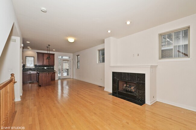 Foto del edificio - 2321 S Wabash Ave