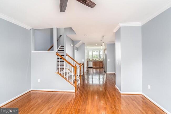 Building Photo - 8206 Heritage Crossing Ct