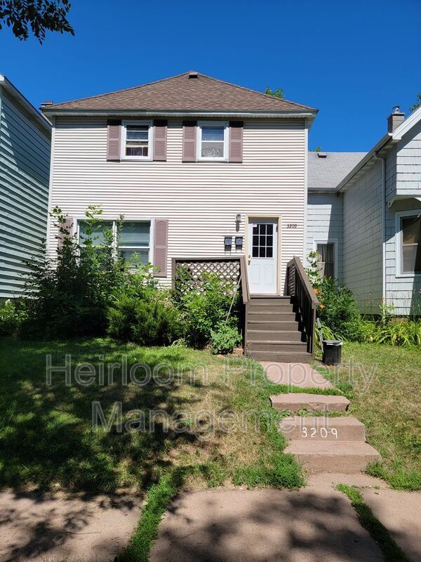 Primary Photo - 3209 Vernon St
