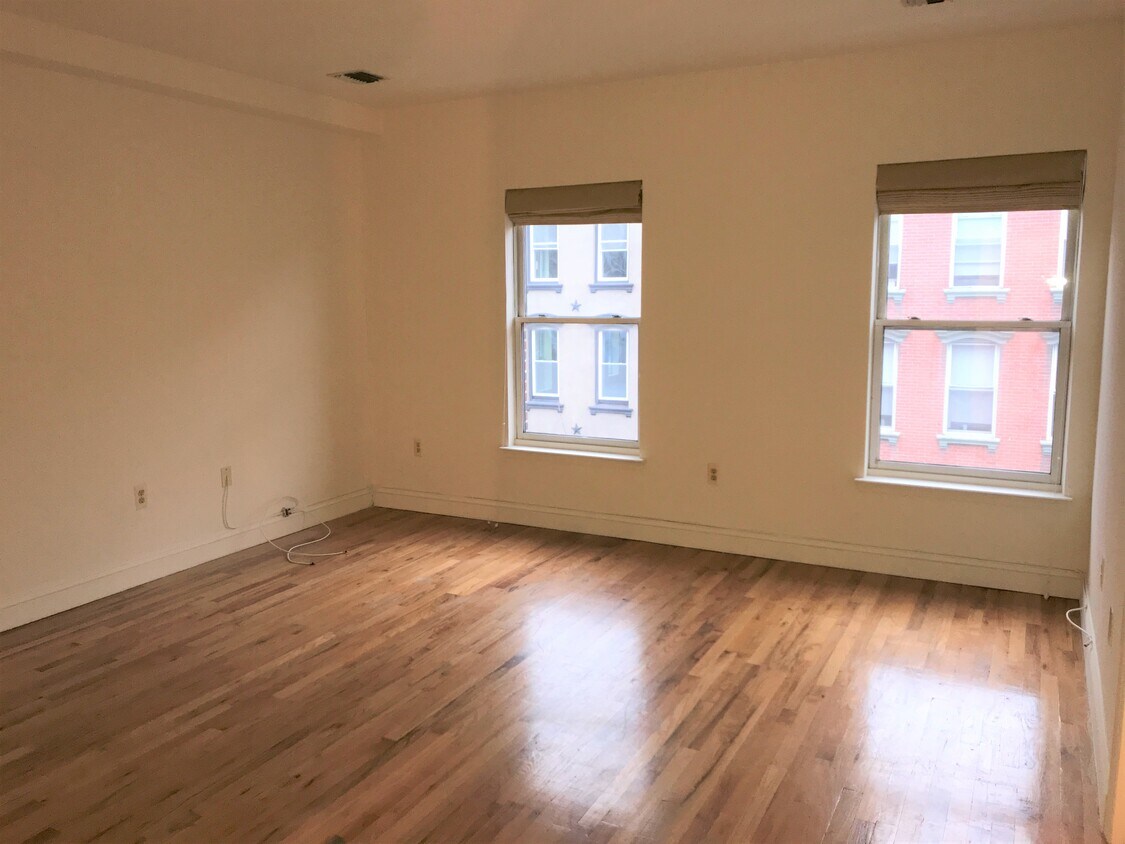 513 1st St Unit 3, Hoboken, NJ 07030 Condo for Rent in Hoboken, NJ