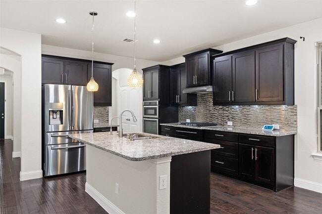 Building Photo - 8705 Tutbury Pl