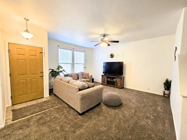 Foto del edificio - 2873 Tumblewood Grv