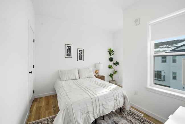 Interior Photo - Twin Oaks Apartments