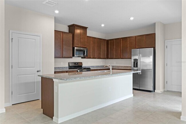 Building Photo - 3875 Denali Dr