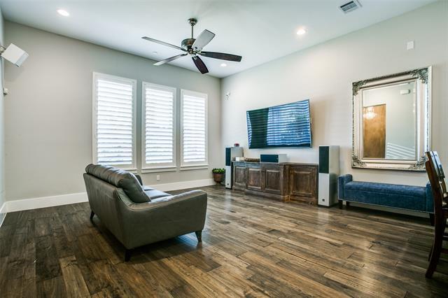 Building Photo - 6125 Preserve Dr