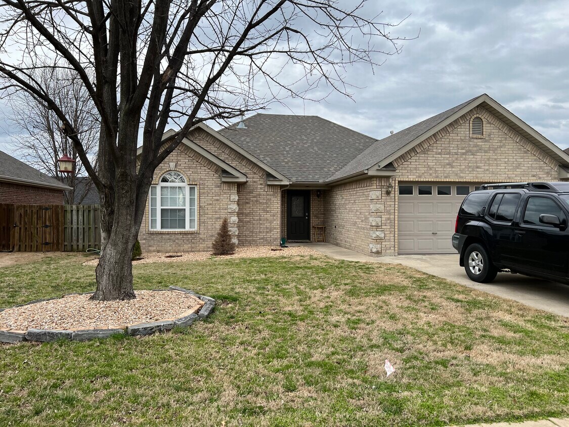 6013 S 39th St, Rogers, AR 72758 House Rental in Rogers, AR