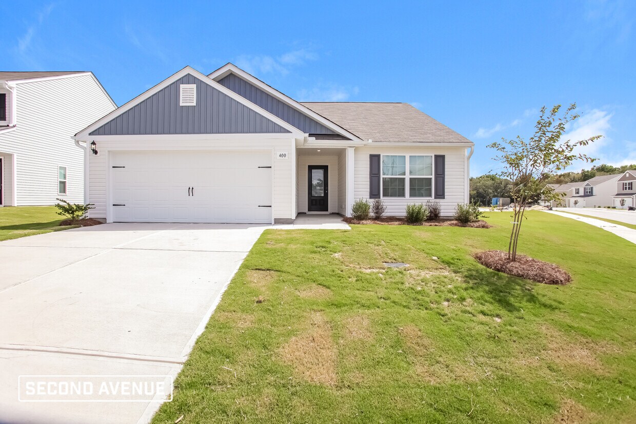 400 Misty Knl Dr, Elgin, SC 29045 House for Rent in Elgin, SC