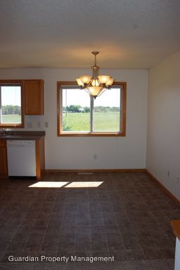Building Photo - 4396 Blakewood Dr