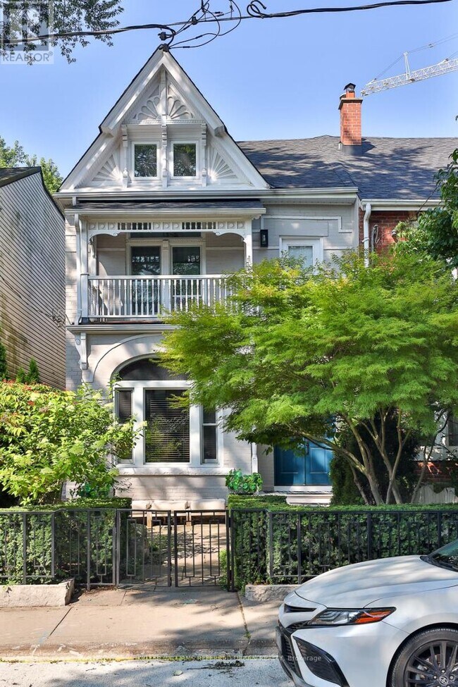 Building Photo - 234 Seaton St