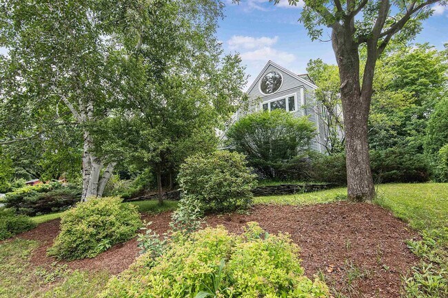 Foto del edificio - 5BD/3BA Beautiful House in South Burlington